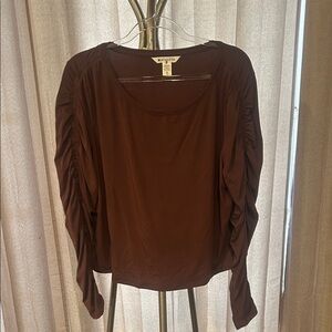 Athleta Chocolate Brown Ruched Sleeve Top